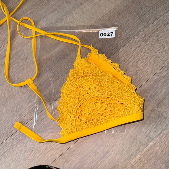 NEW NWOT “70’s Vintage Inspo” Crochet Triangle Bikini Top, GoldenYellow,Marigold - Picture 7 of 7